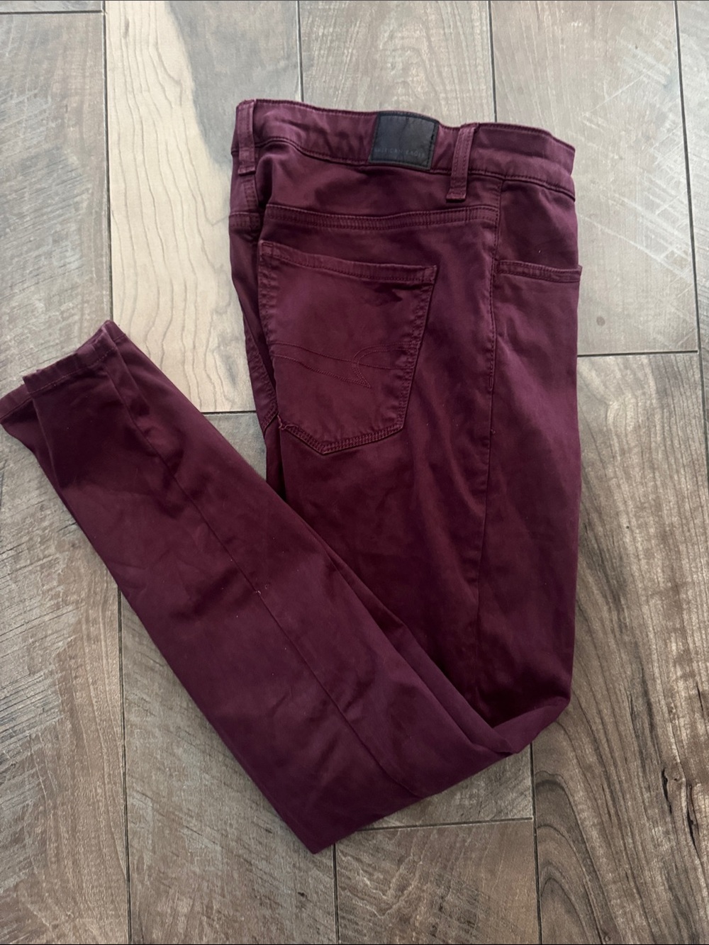 American Eagle Outfitters Skinny Jeans in Burgundy